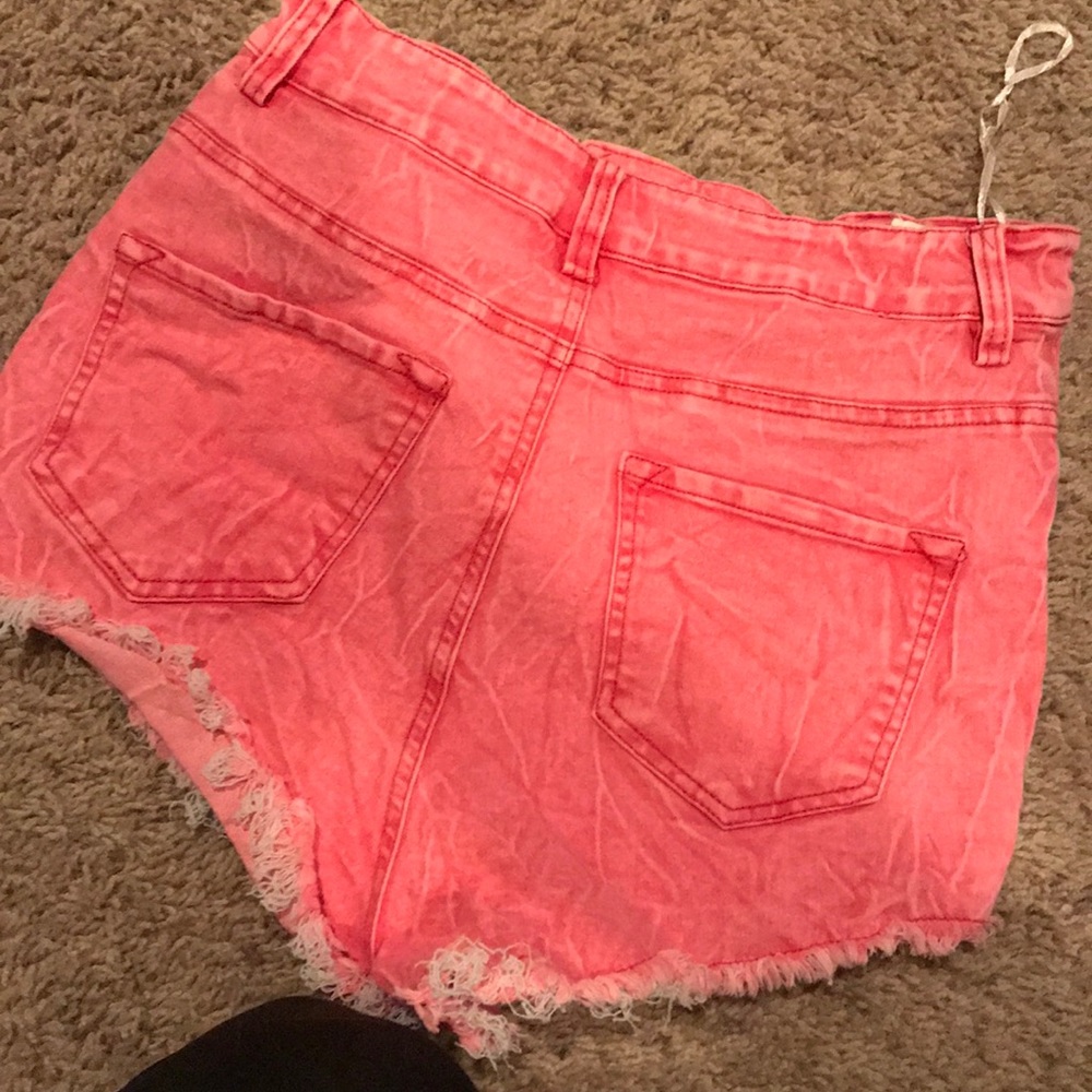 Shorts - Picture 2 of 2
